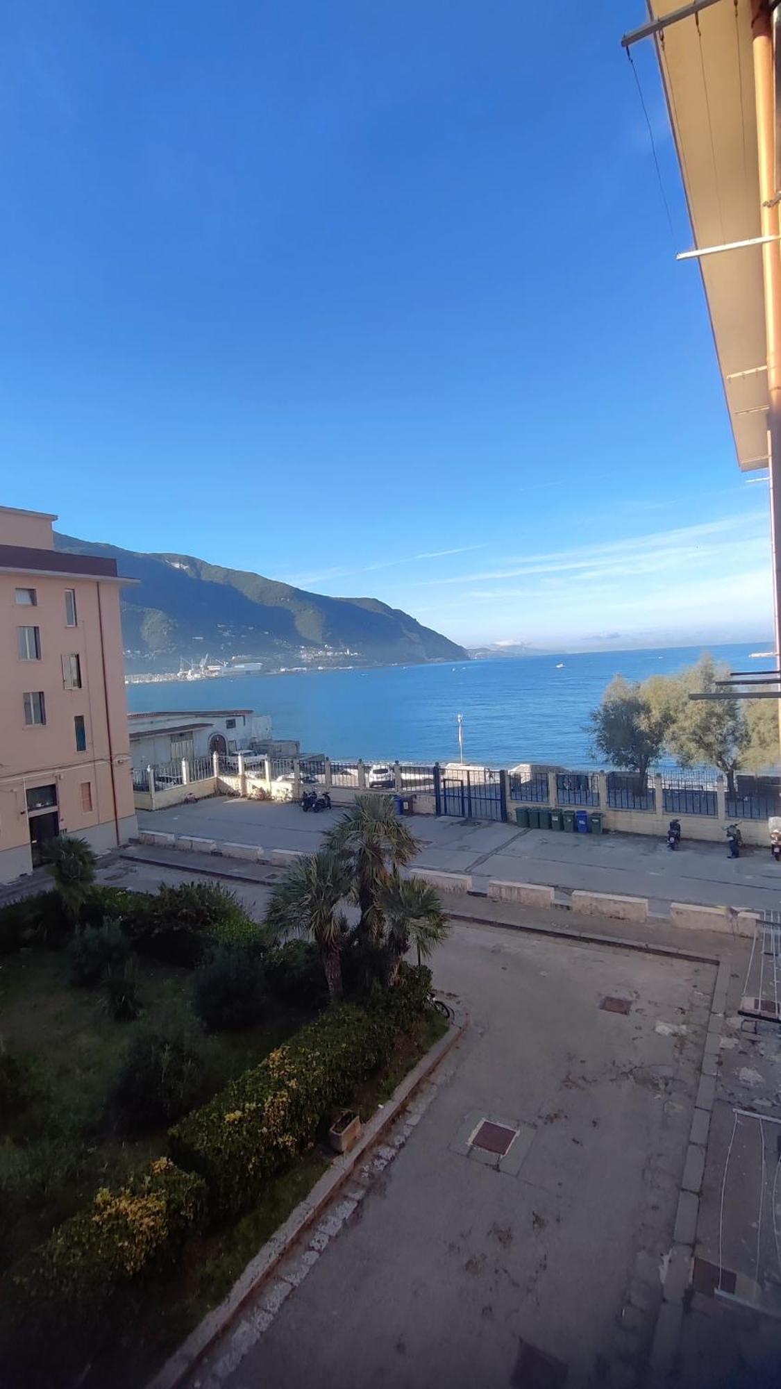 Mira Capri * Castellammare di Stabia
